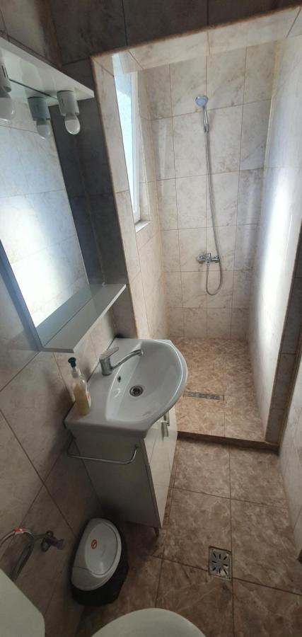 Casa Silvia Hotel Căpăţîneni-Ungureni Bagian luar foto