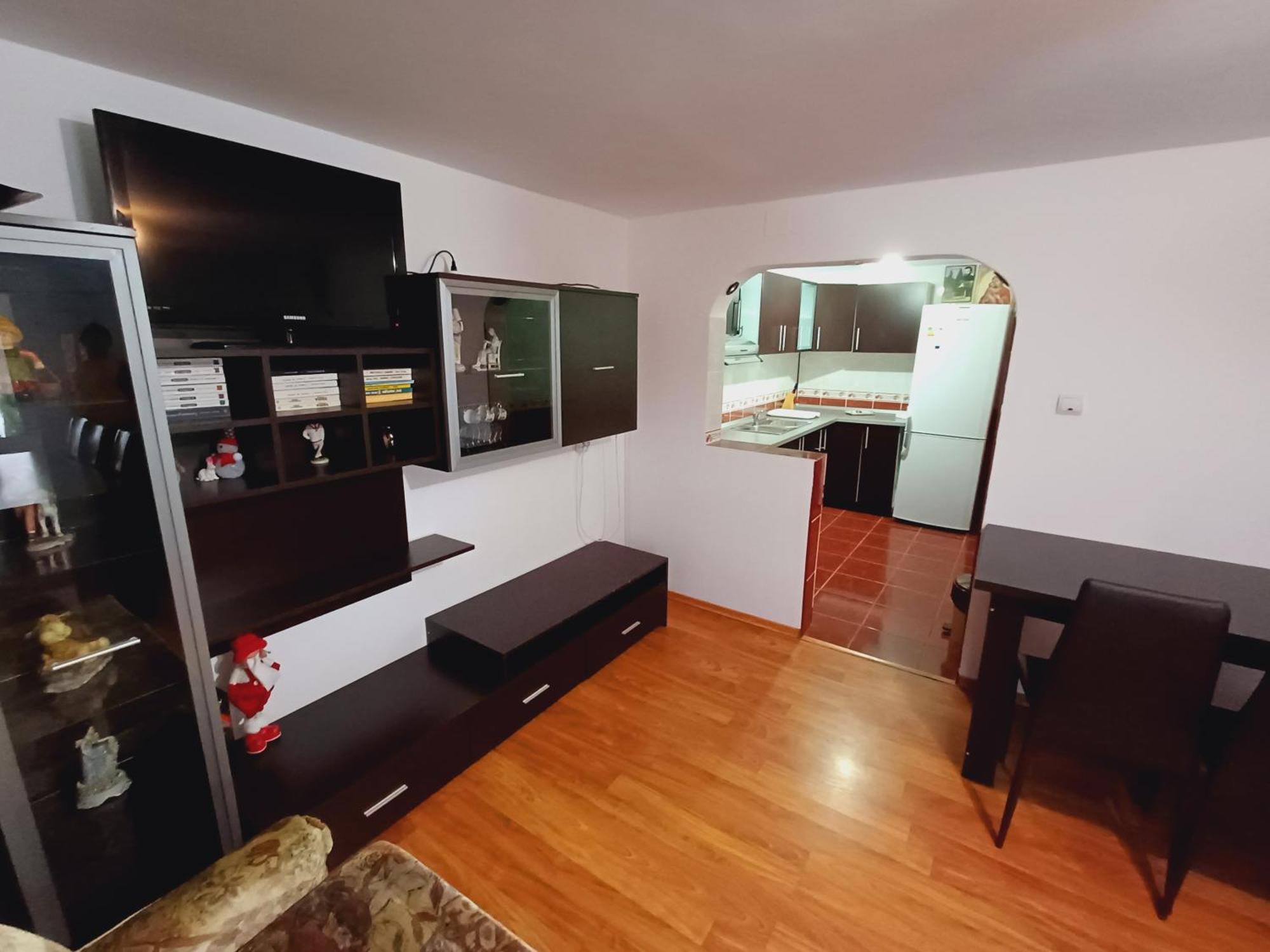 Casa Silvia Hotel Căpăţîneni-Ungureni Bagian luar foto